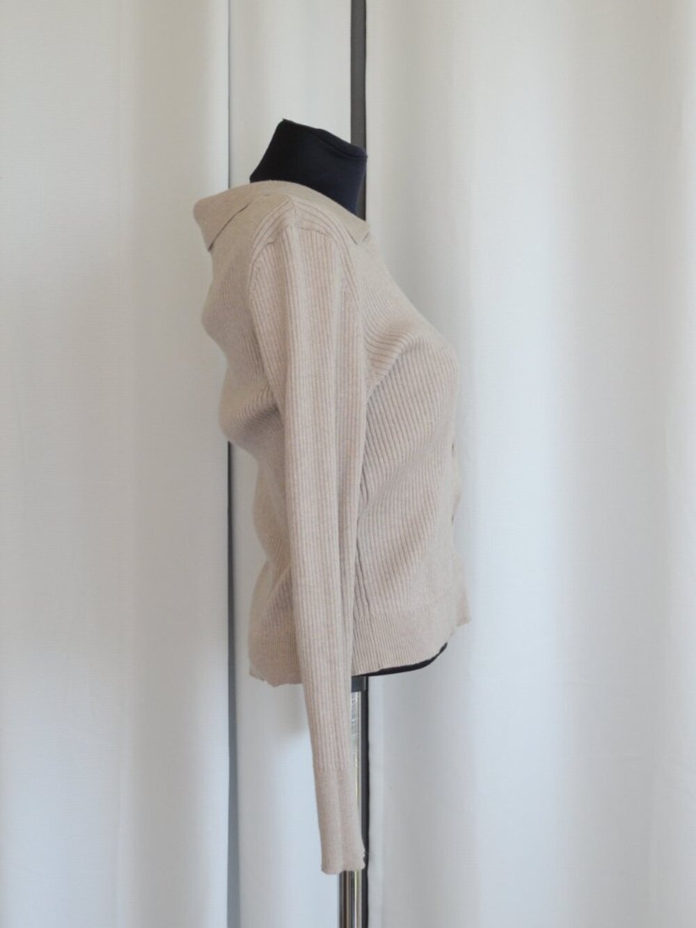 Cream Ribbed Knit V-Neck Marled Cardigan Sz M - Picture 3 of 6